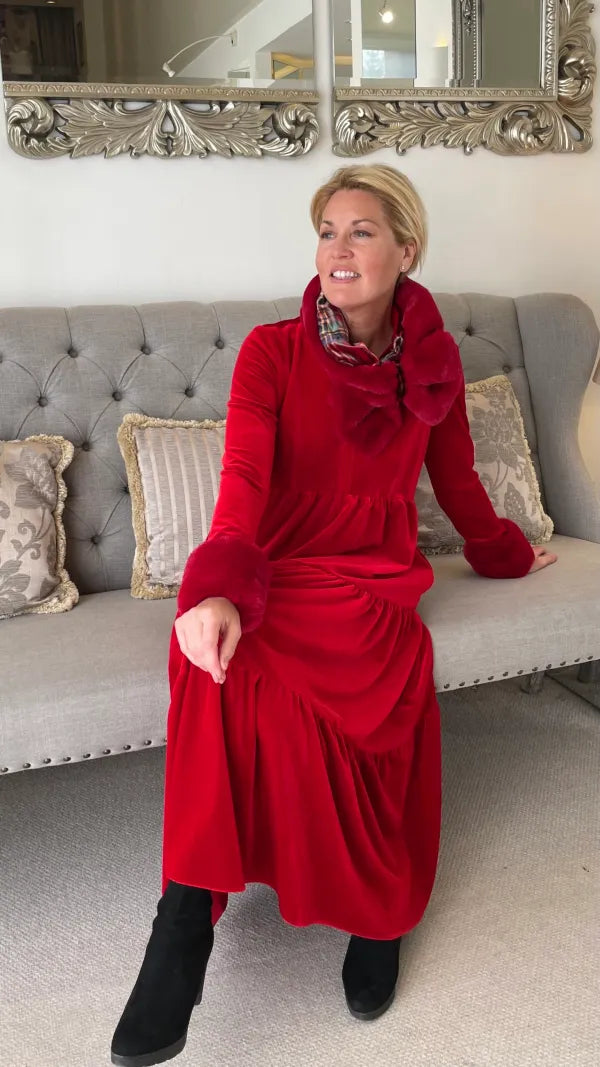 Robe trapèze mi-longue plissée de couleur unie