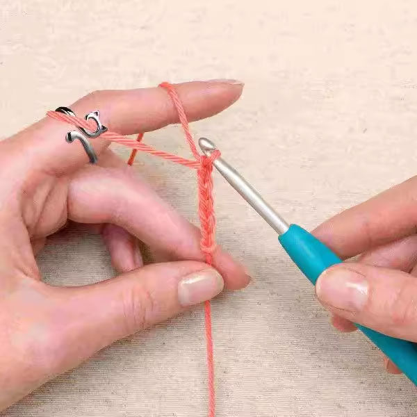 💥 Achetez 1 et obtenez 1 gratuitement- Anneau ajustable pour le tricot et le croche