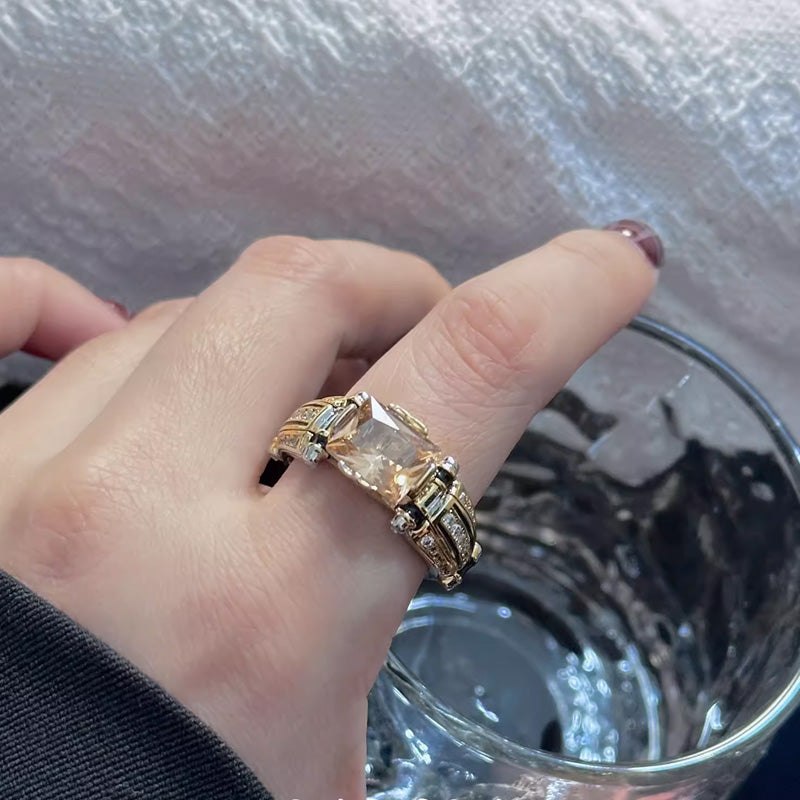 💍Bague Vintage Large Bandeau en Zirconium Robuste💍