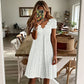 ✨👗Vestido com decote em V e aberturas, com acabamento recortado – Leve e romântico, ideal para festas no jardim ou brunch 🌿